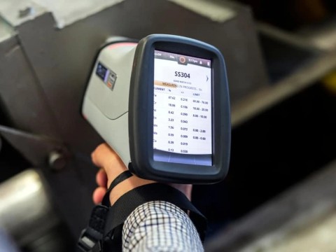 Phân tích thành phần vật liệu